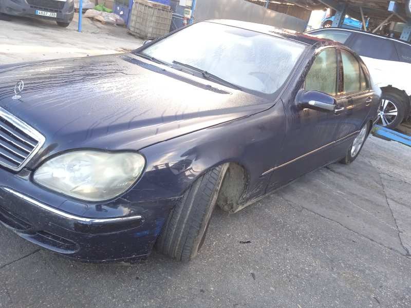 mercedes-benz clase s (w220) berlina del año 2002