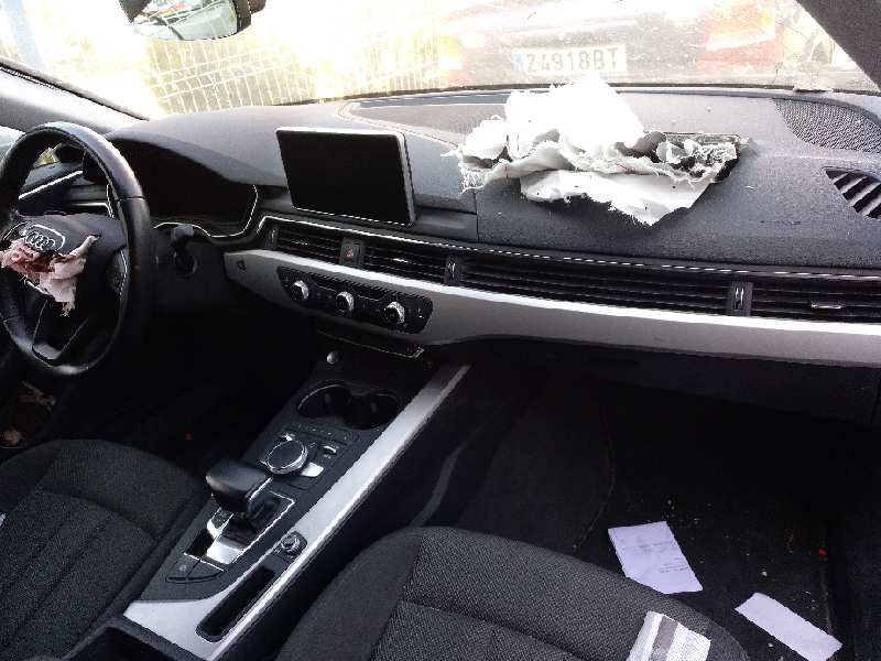 audi a4 berlina (8w2) del año 2016