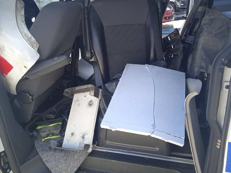 volkswagen t5 transporter (7e) del año 2012