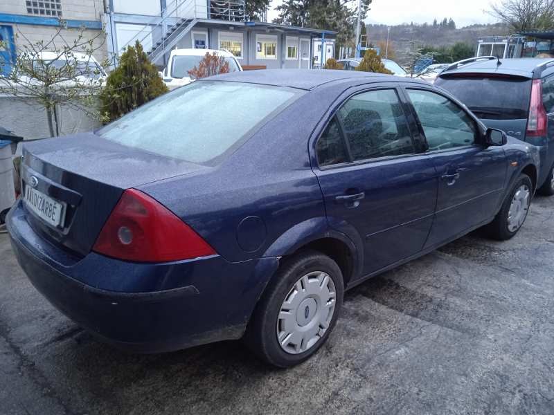ford mondeo berlina (ge) del año 2001
