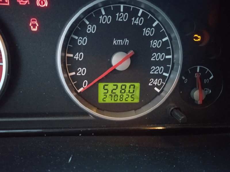 ford mondeo berlina (ge) del año 2001