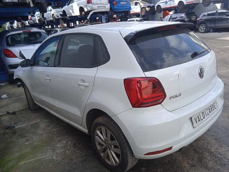 volkswagen polo (6c1) del año 2014