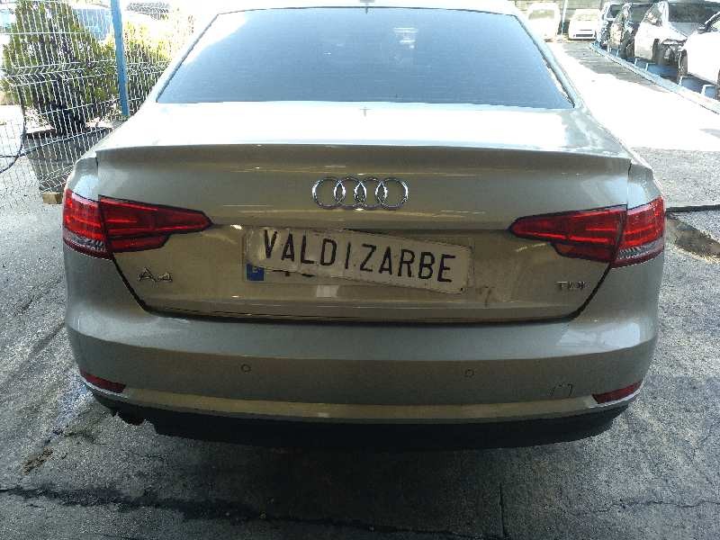 audi a4 berlina (8w2) del año 2016