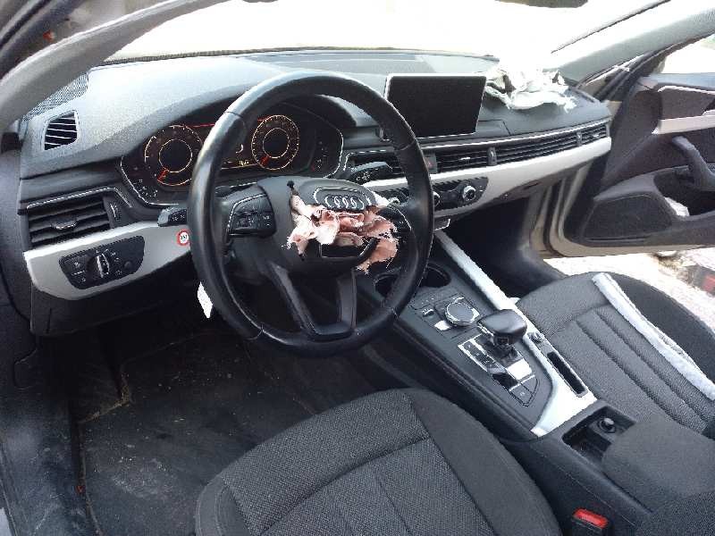 audi a4 berlina (8w2) del año 2016