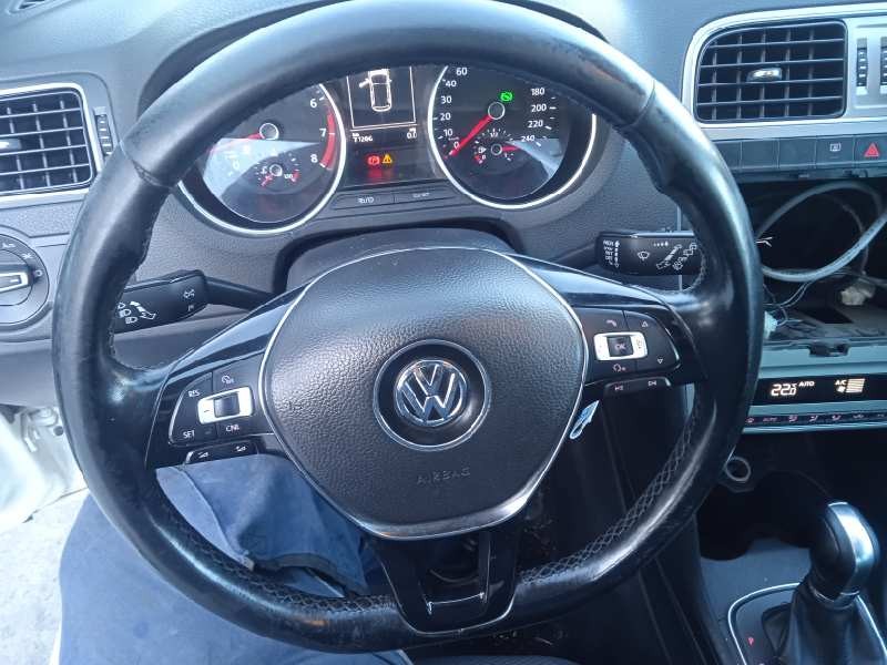 volkswagen polo (6c1) del año 2016