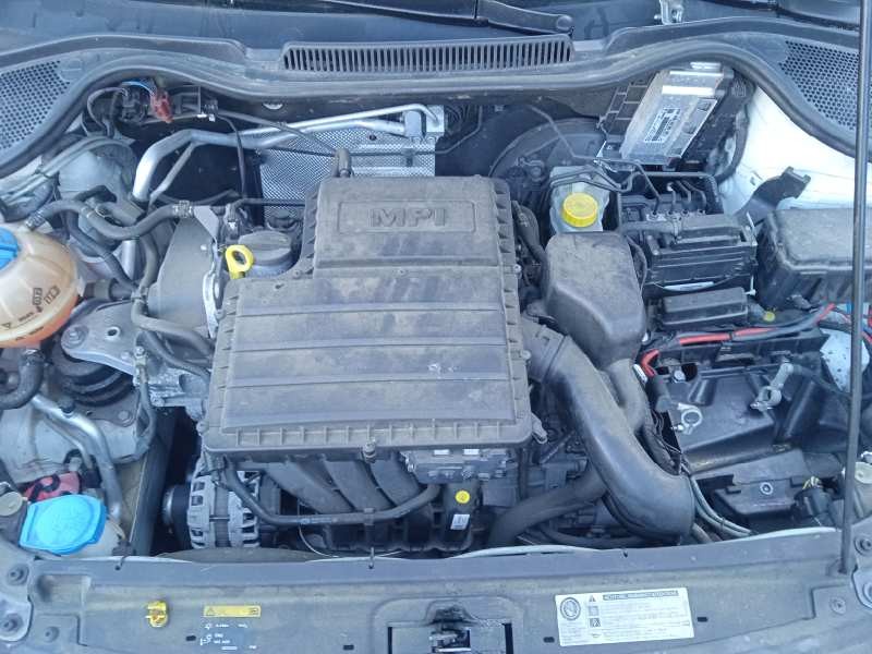 volkswagen polo (6c1) del año 2016