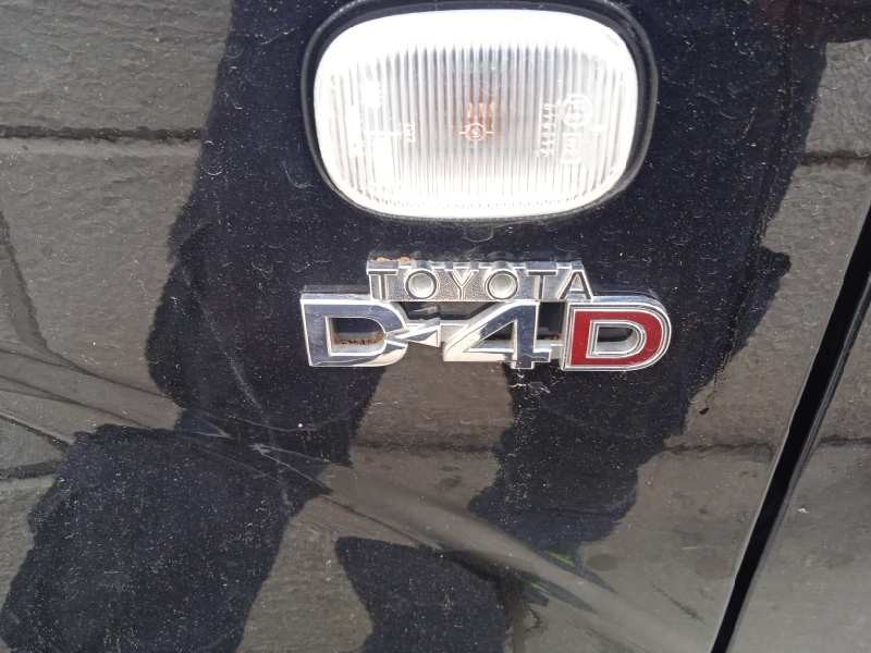 toyota corolla verso (r1) del año 2005