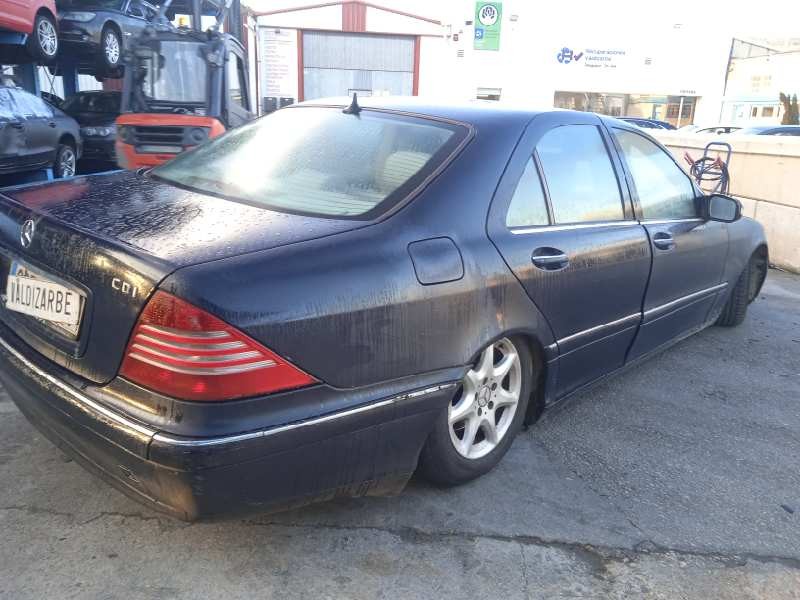 mercedes-benz clase s (w220) berlina del año 2002