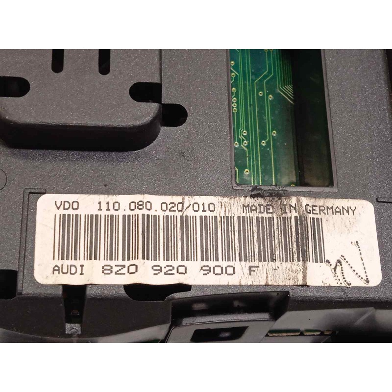 Recambio de cuadro instrumentos para audi a2 (8z) 1.4 tdi (55kw) referencia OEM IAM 8Z0920900F  