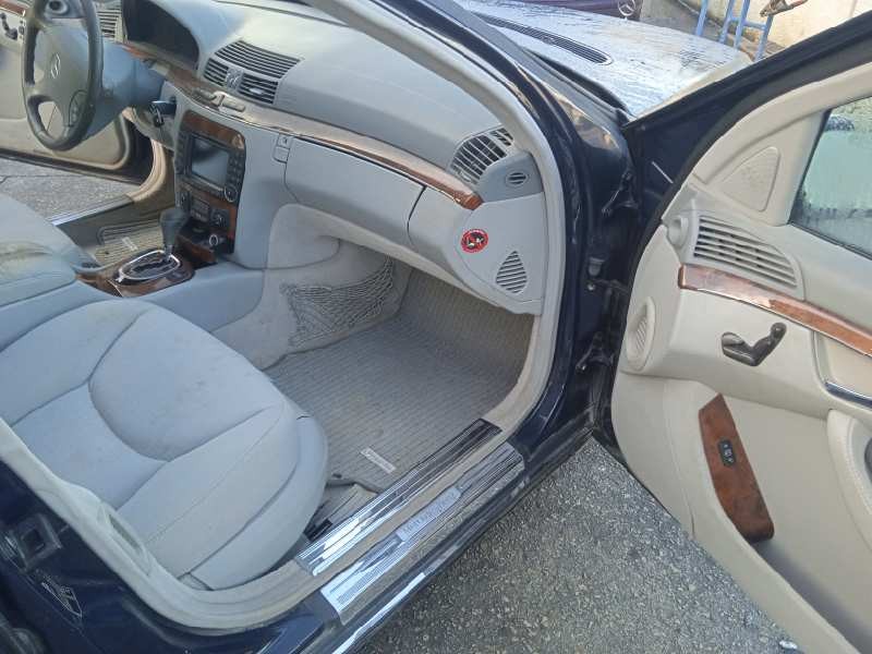 mercedes-benz clase s (w220) berlina del año 2002