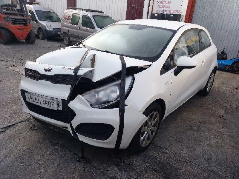 kia rio del año 2014