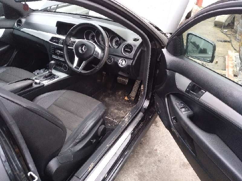 mercedes-benz clase c (w204) coupe del año 2012