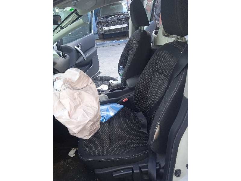 nissan qashqai (j10) del año 2009