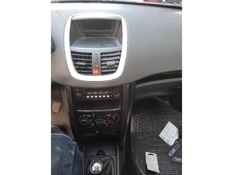 peugeot 207 del año 2008