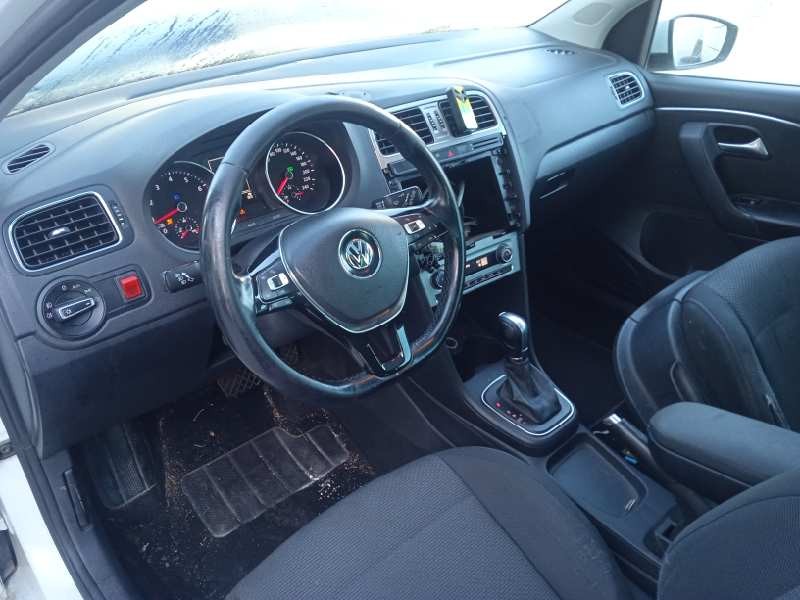 volkswagen polo (6c1) del año 2016