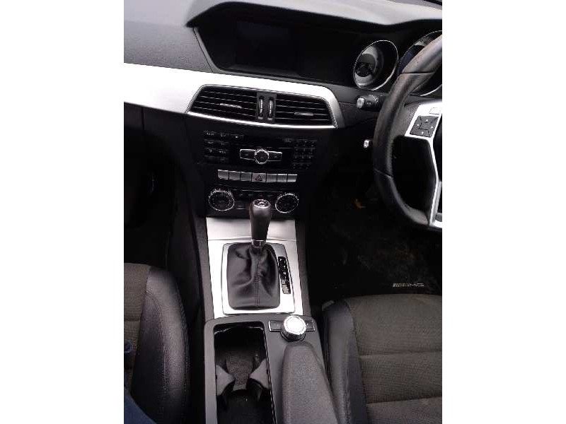 mercedes-benz clase c (w204) coupe del año 2012