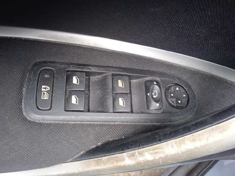 citroën c5 berlina del año 2009