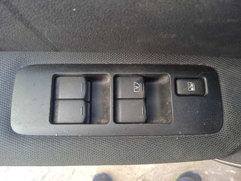 nissan qashqai (j10) del año 2009