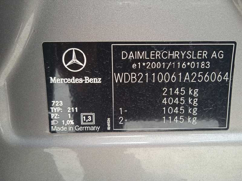 mercedes-benz clase e (w211) berlina del año 2003