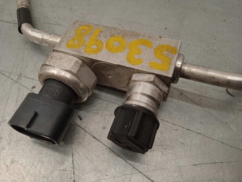 Recambio de tubos aire acondicionado para lexus nx 300h 4wd referencia OEM IAM 8870678060  