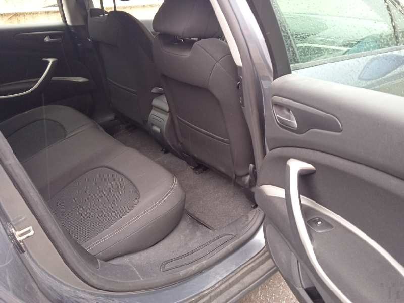 citroën c5 berlina del año 2009