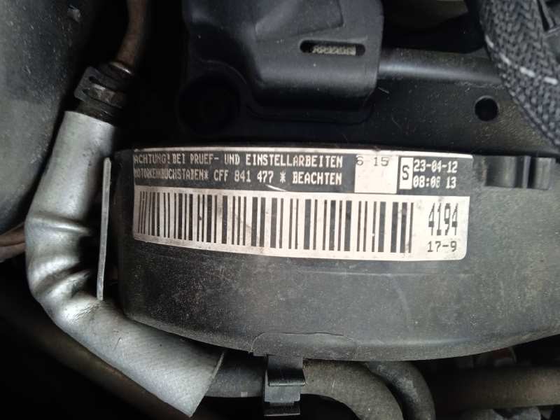 volkswagen passat variant (365) del año 2013