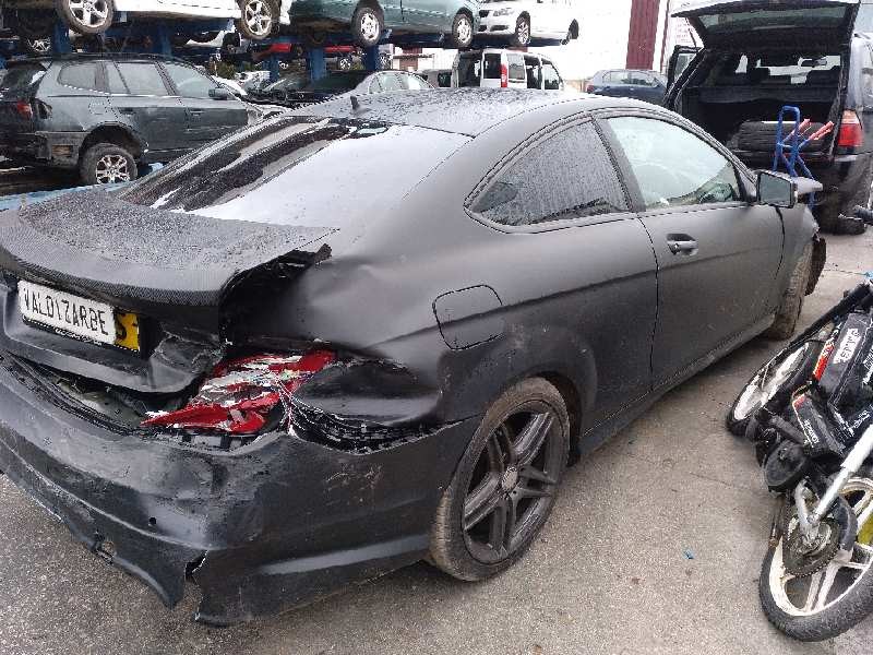 mercedes-benz clase c (w204) coupe del año 2012