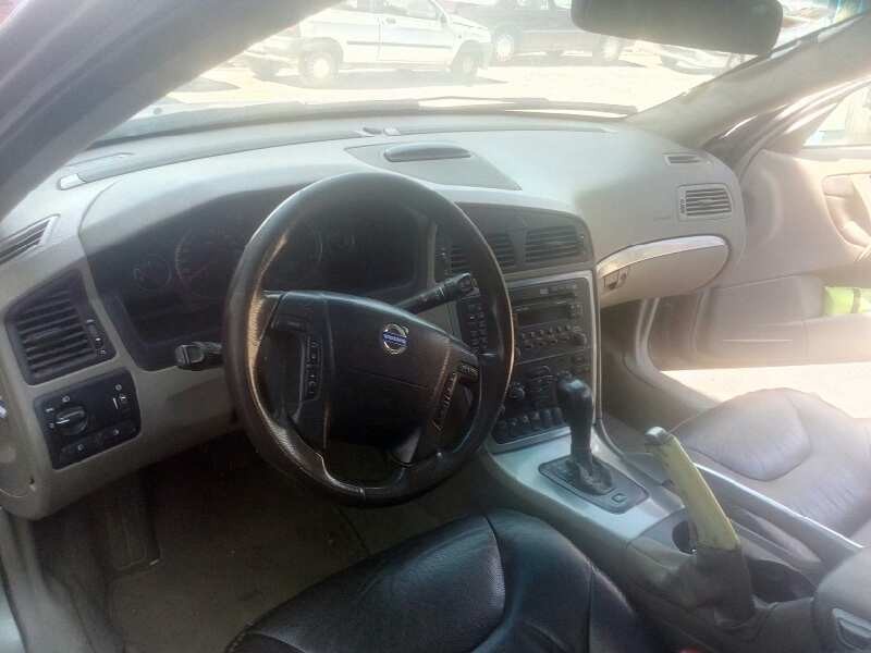 volvo xc70 del año 2006