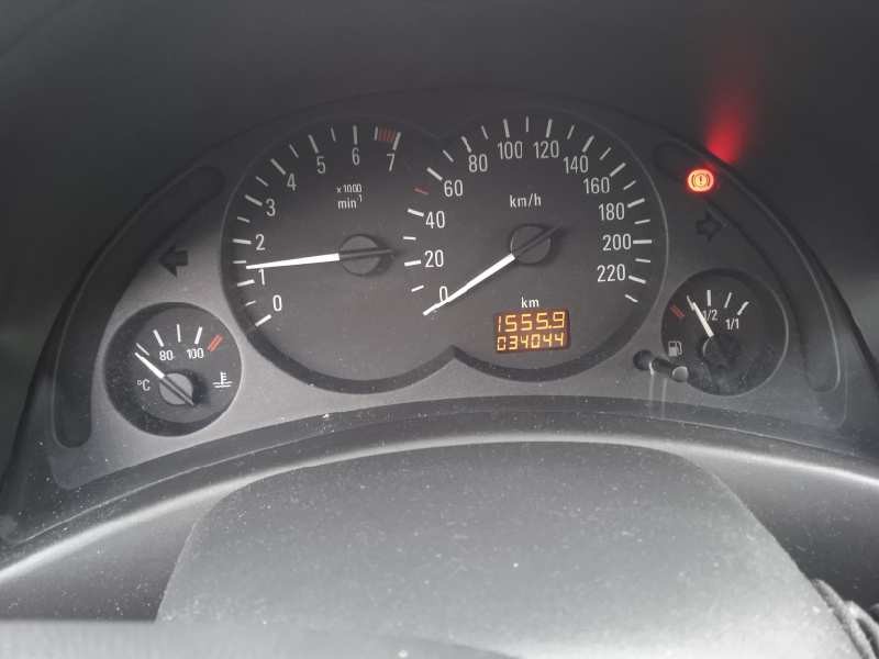 opel corsa c del año 2003