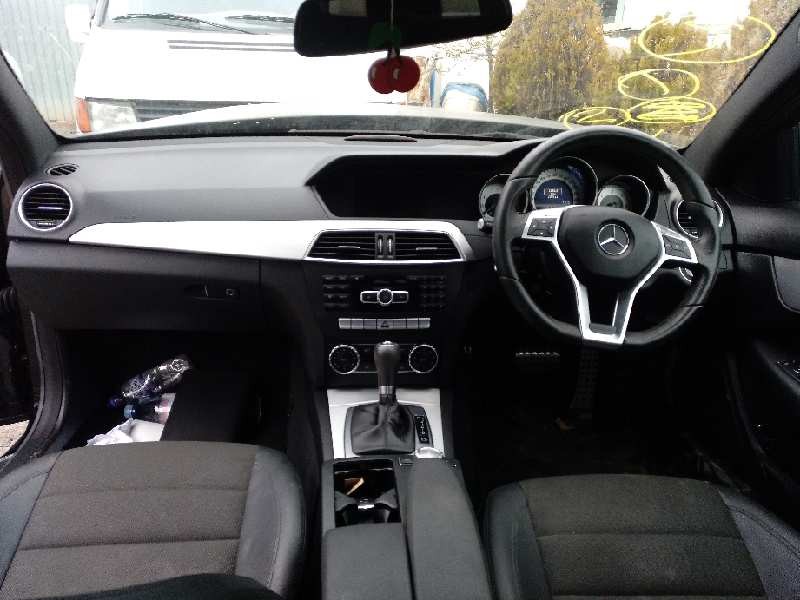 mercedes-benz clase c (w204) coupe del año 2012