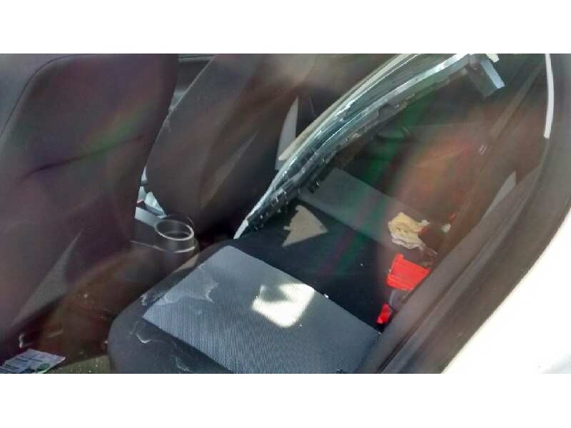 seat ibiza (6j5) del año 2016