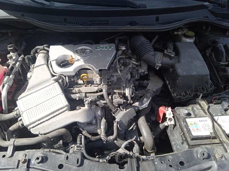 toyota auris del año 2017