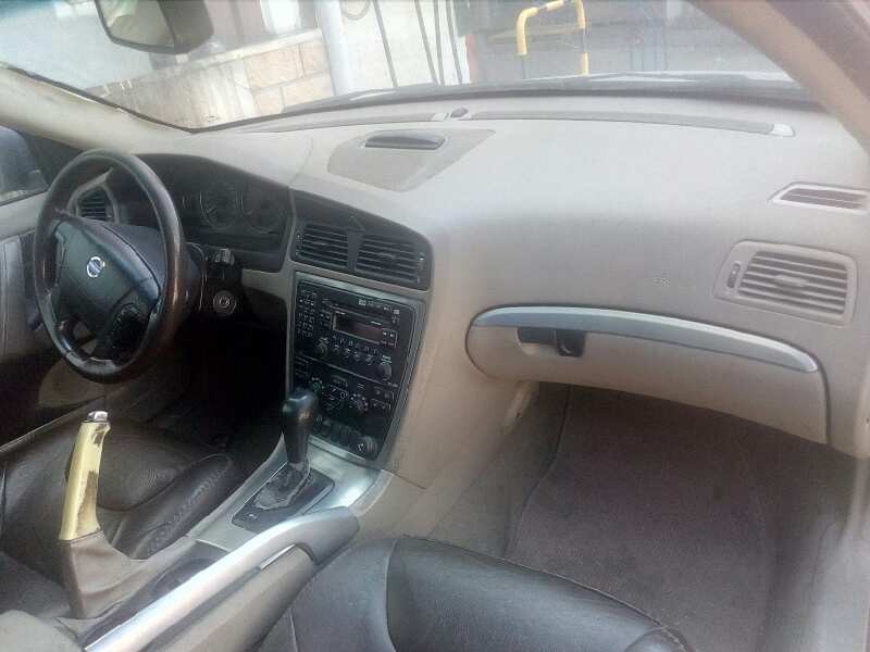 volvo xc70 del año 2006