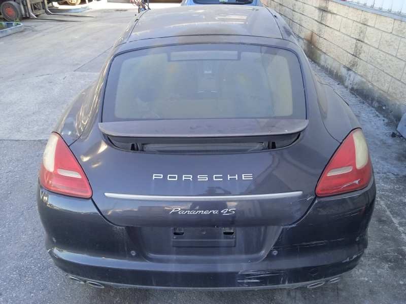 porsche panamera del año 2010