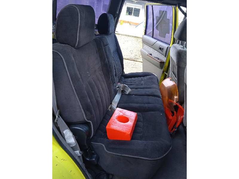 nissan patrol gr (y61) del año 2000