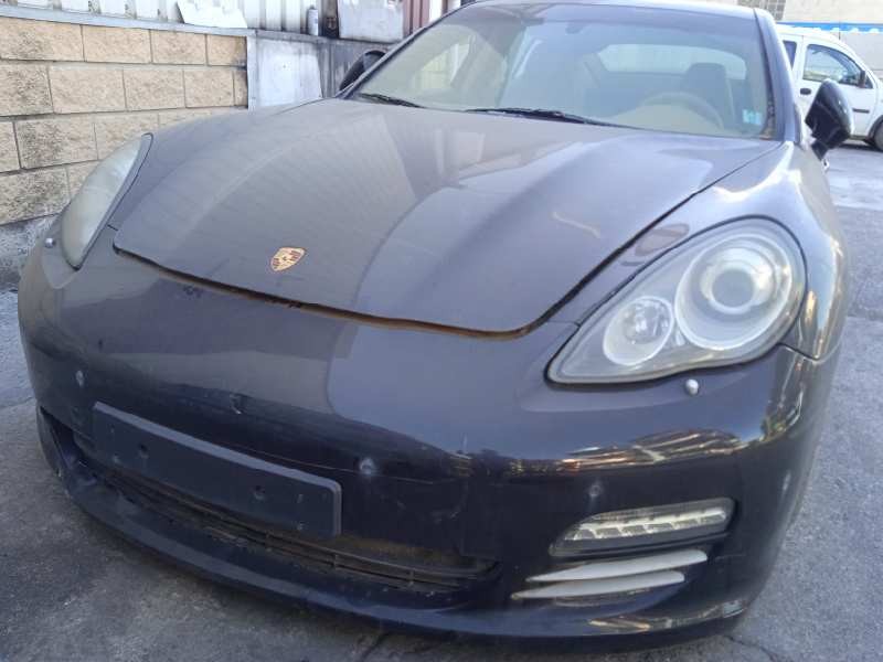 porsche panamera del año 2010
