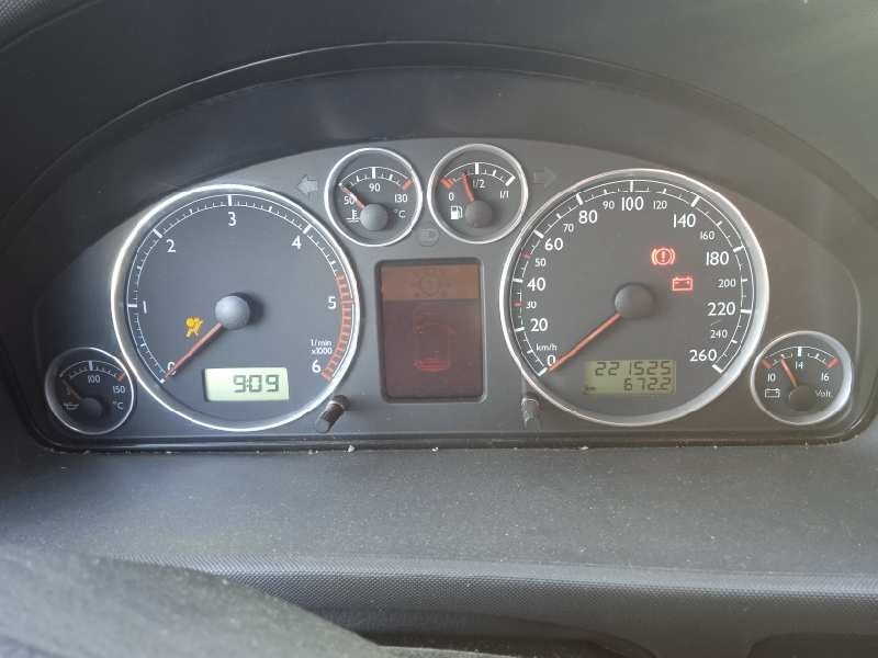 seat alhambra (7v9) del año 2003