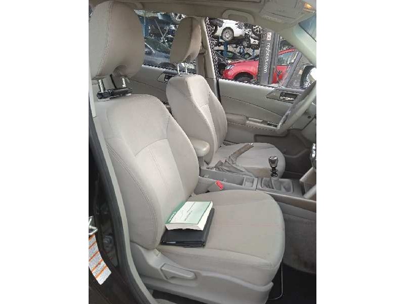 subaru forester s12 del año 2010