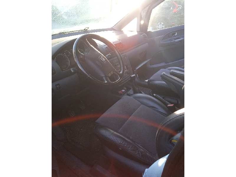 seat alhambra (7v9) del año 2003