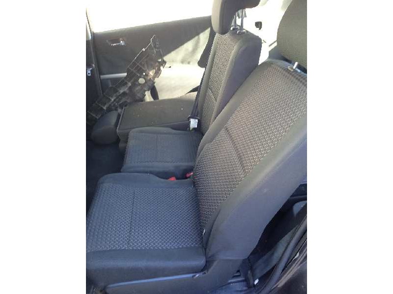 toyota corolla verso (r1) del año 2007