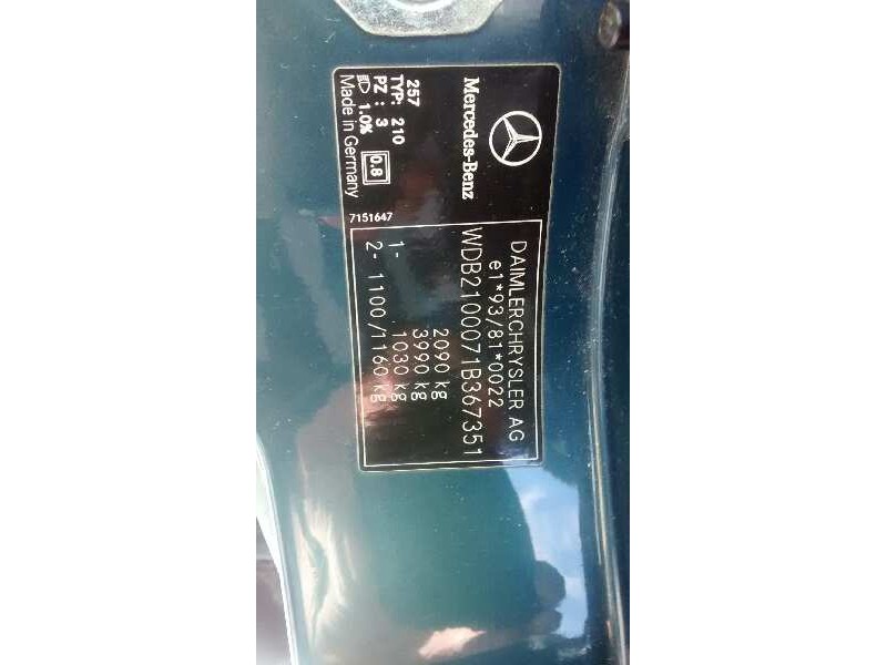 mercedes-benz clase e (w210) berlina diesel del año 2001