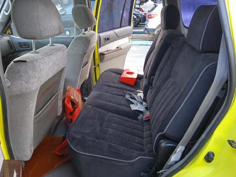 nissan patrol gr (y61) del año 2000