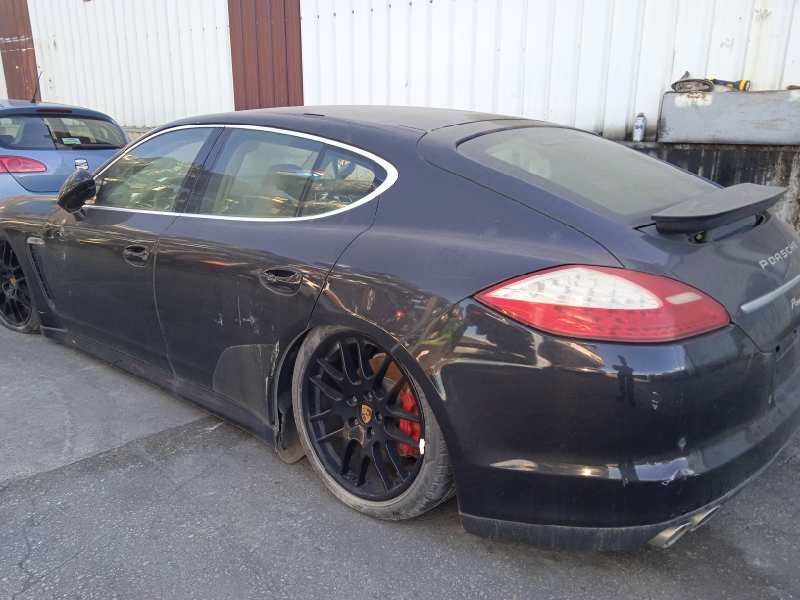 porsche panamera del año 2010