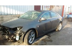 opel insignia berlina del año 2011