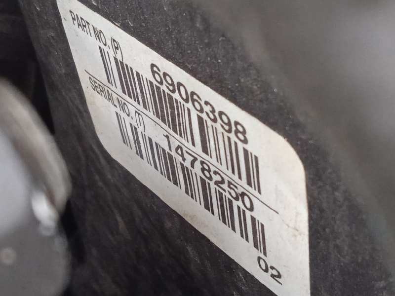 volvo v60 kombi cross country del año 2015