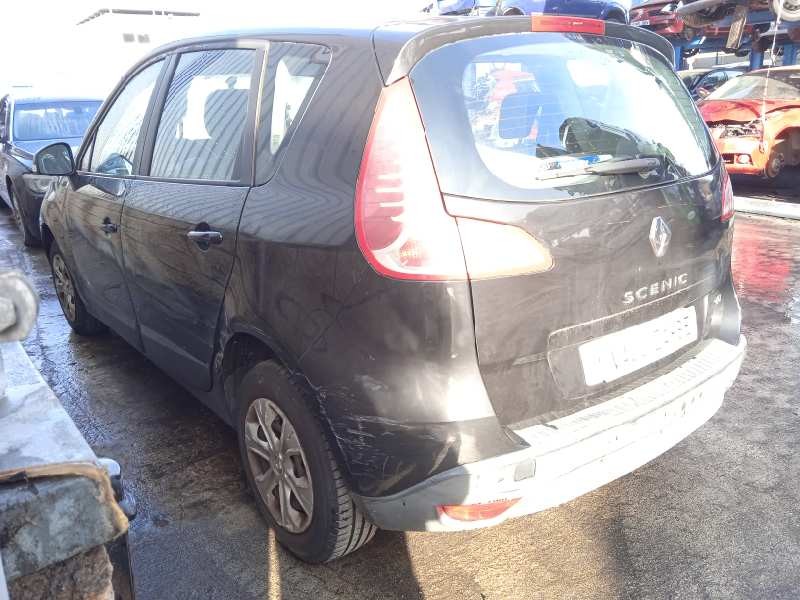renault scenic iii del año 2010