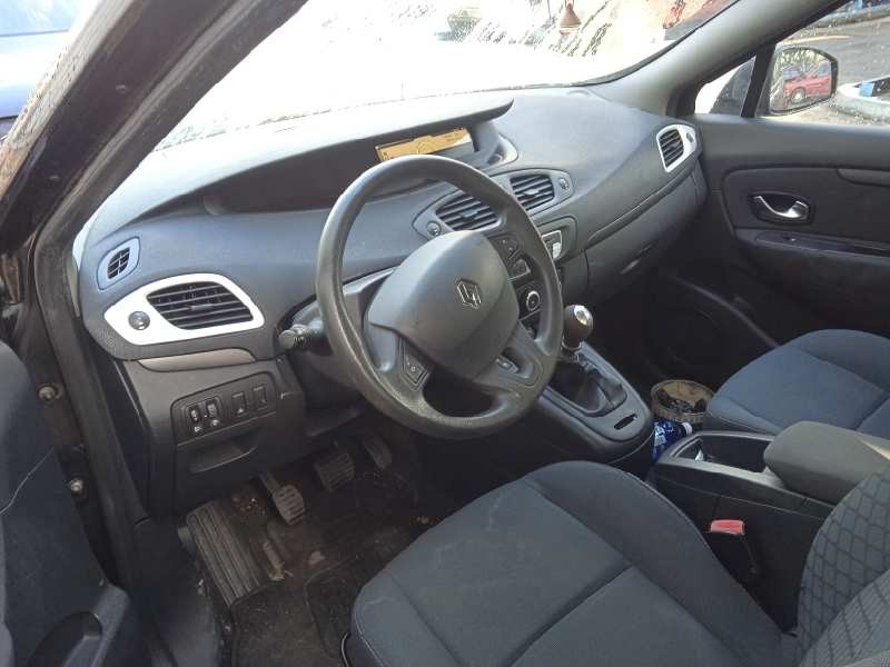 renault scenic iii del año 2010