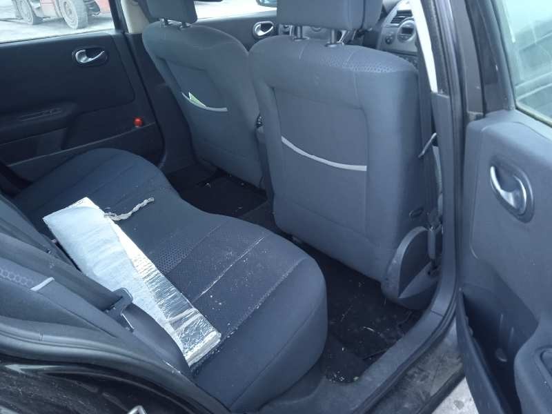 renault megane ii classic berlina del año 2003