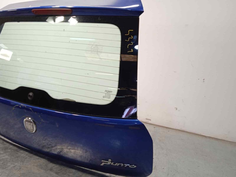 Recambio de porton trasero para fiat punto (evo) (199) dynamic referencia OEM IAM 51701183  