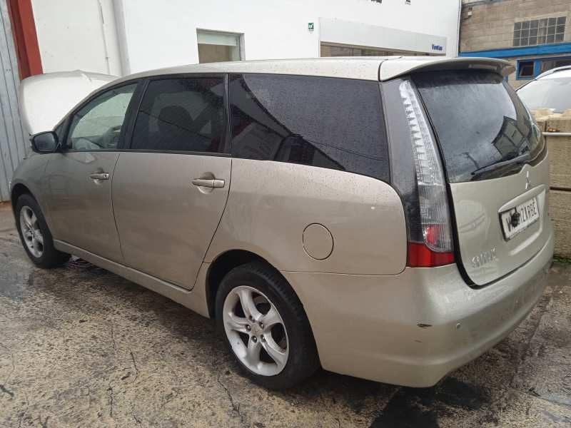 mitsubishi grandis (na0w) del año 2006